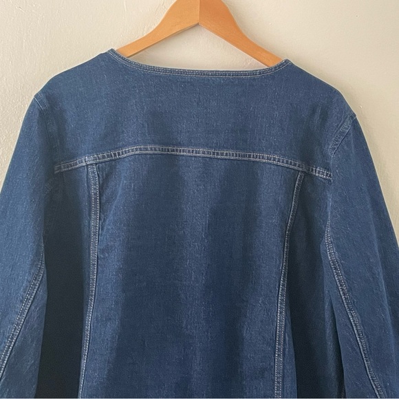 Talbots button denim jacket - Picture 3 of 11